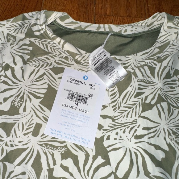 New women’s O'Neill Women's Halfmoon Oxnard Cropped Rash Guard CROP TOP SZ S M L - Picture 8 of 10